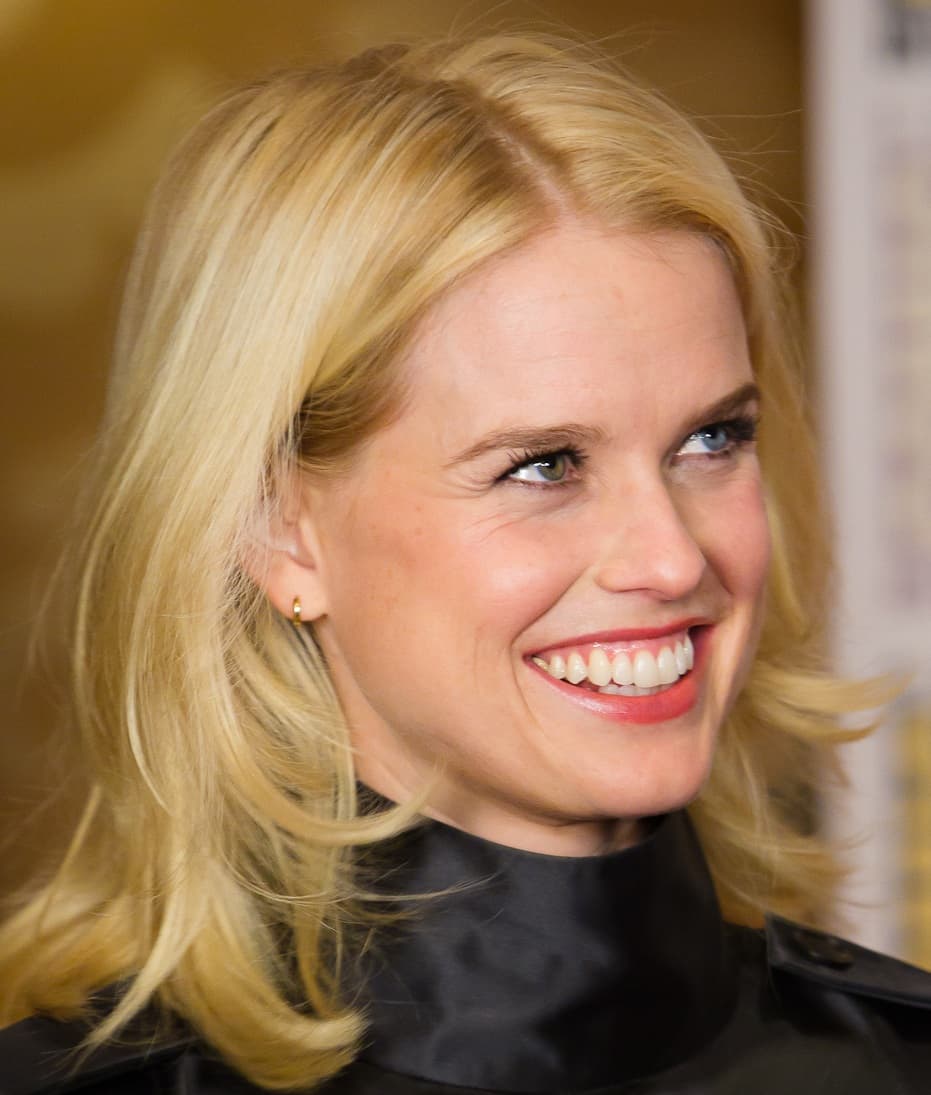 Alice Eve at a public entertainment event